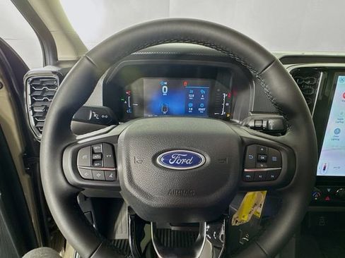 New 2025 Ford Ranger XLT w/ FX4 Off-Road Package image 11