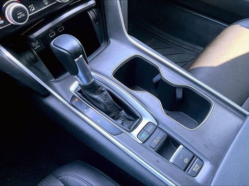 Used 2022 Honda Accord Sport image 17