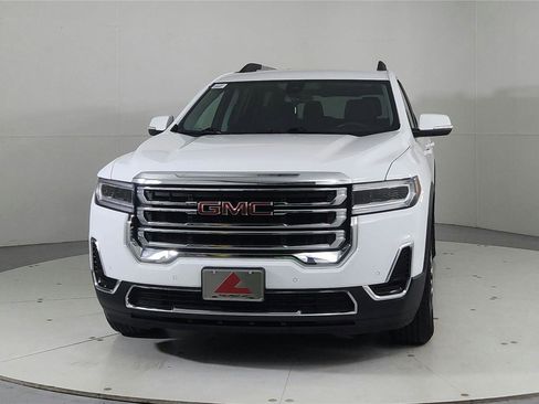 Used 2023 GMC Acadia SLE w/ Driver Convenience Package image 2