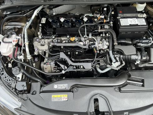 Used 2024 Toyota Corolla SE FWD image 33