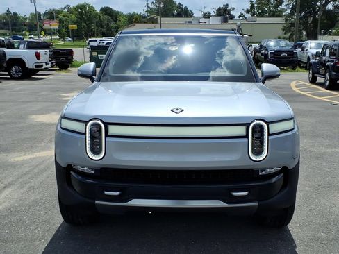 Used 2024 Rivian R1S Adventure AWD/4WD image 2