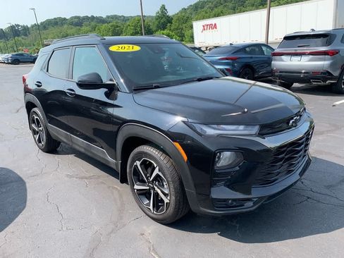 Certified 2021 Chevrolet TrailBlazer RS w/ Convenience Package AWD/4WD image 6