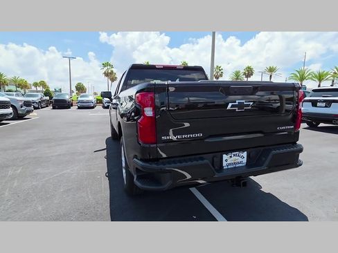 New 2026 Chevrolet Silverado 1500 Custom RWD image 17
