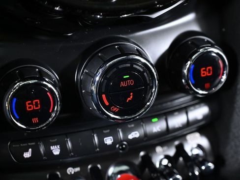 Used 2021 MINI Cooper S w/ 6.5" Touchscreen Package FWD image 20