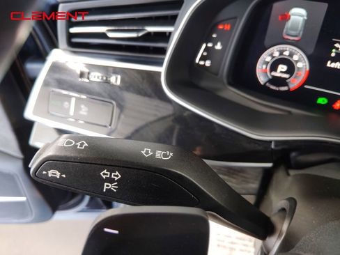 Used 2019 Audi Q8 Prestige image 13