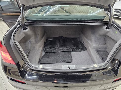 Used 2014 BMW 750Li image 13