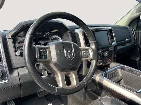 Used 2016 RAM 1500 Laramie w/ Convenience Group image 13