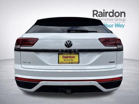 Used 2023 Volkswagen Atlas Cross Sport SEL R-Line AWD/4WD image 6