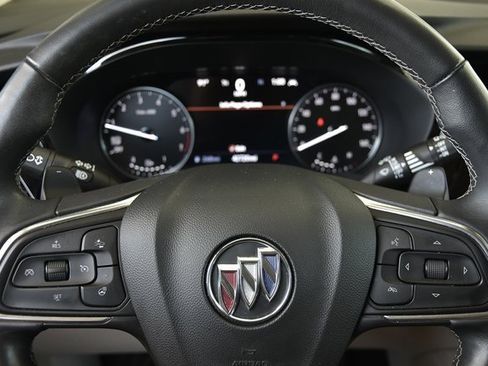Used 2021 Buick Envision Essence image 29
