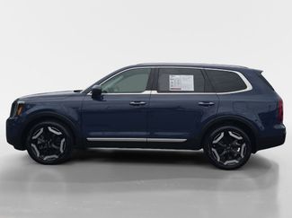Used 2024 Kia Telluride S w/ S Sunroof Package video 2