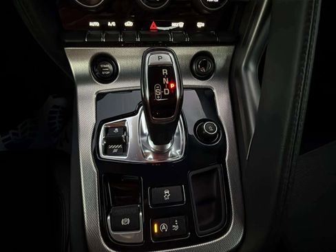 Used 2017 Jaguar F-TYPE Coupe image 28