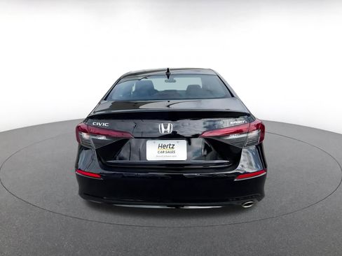 Used 2025 Honda Civic Sport image 12