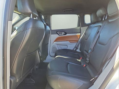 Used 2023 Jeep Compass Limited image 16