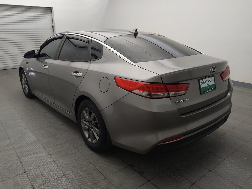 Used 2016 Kia Optima LX w/ Technology Package FWD image 5