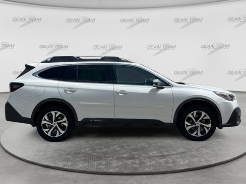 Used 2020 Subaru Outback Touring XT AWD/4WD image 8