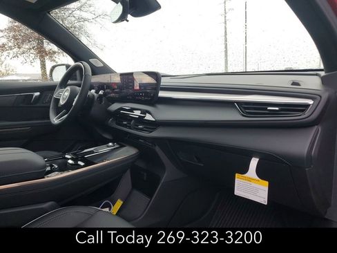 New 2026 Buick Enclave Avenir w/ Super Cruise Package image 32