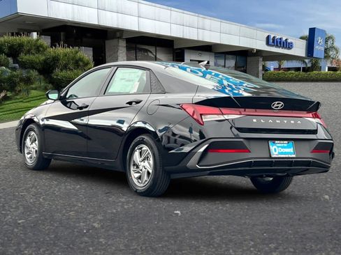 New 2026 Hyundai Elantra SE image 7