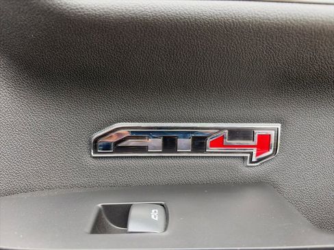 Used 2025 GMC Sierra 1500 AT4 w/ AT4 Premium Package AWD/4WD image 33