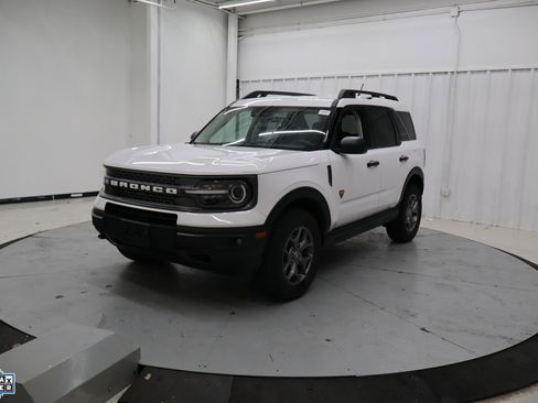 Used 2023 Ford Bronco Sport Badlands image 10