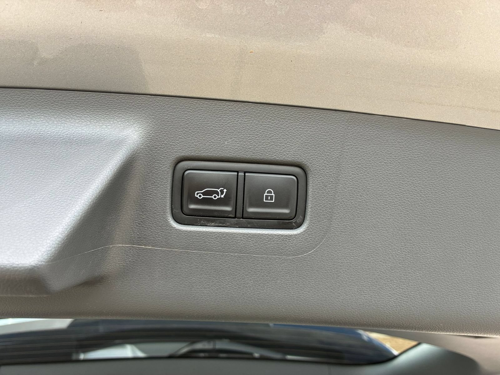 Used 2026 Hyundai Santa Fe SEL FWD image 22