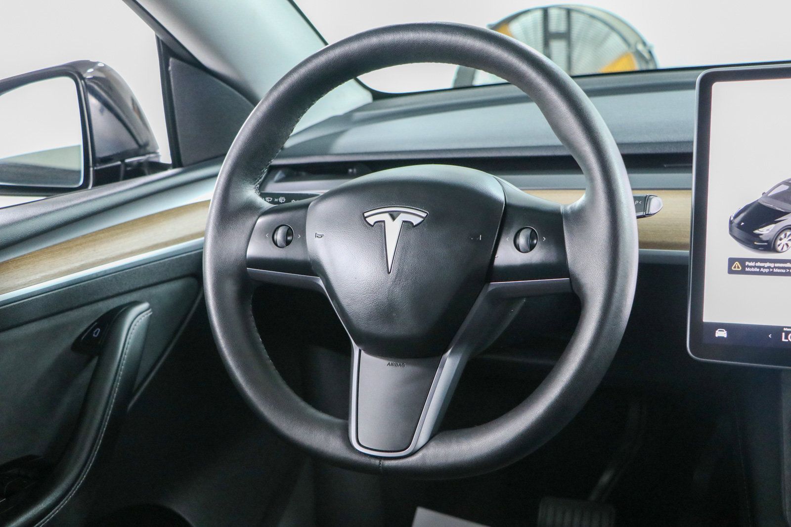Used 2023 Tesla Model Y Long Range AWD/4WD image 12
