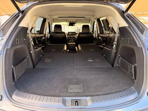 Used 2023 MAZDA CX-9 Touring image 14