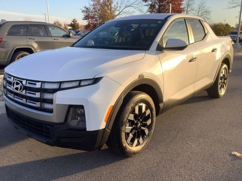 Certified 2026 Hyundai Santa Cruz SE FWD image 1
