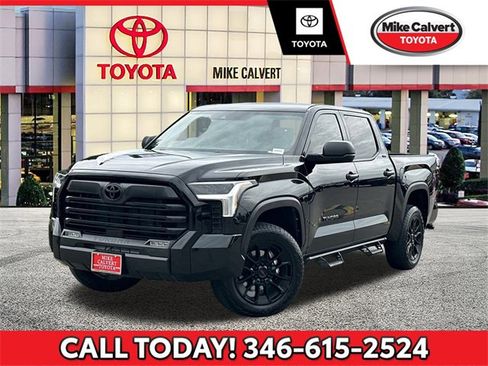 Used 2025 Toyota Tundra SR5 image 1