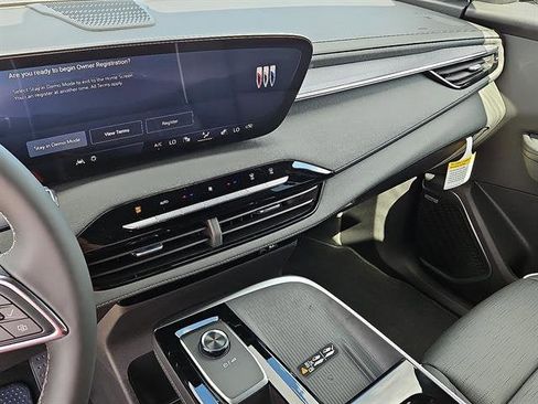 New 2026 Buick Enclave Sport Touring w/ Power Package image 18