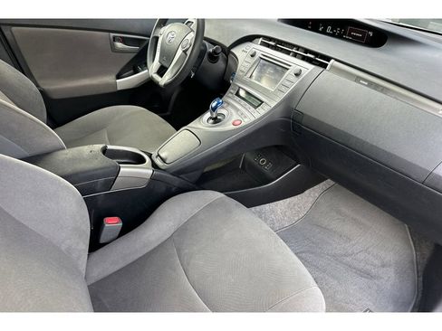 Used 2014 Toyota Prius Prime Plug-In Hybrid FWD image 17