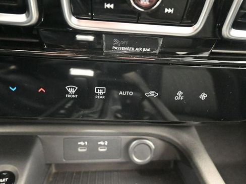 New 2026 Nissan Sentra SV w/ Floor Mat Package FWD image 15