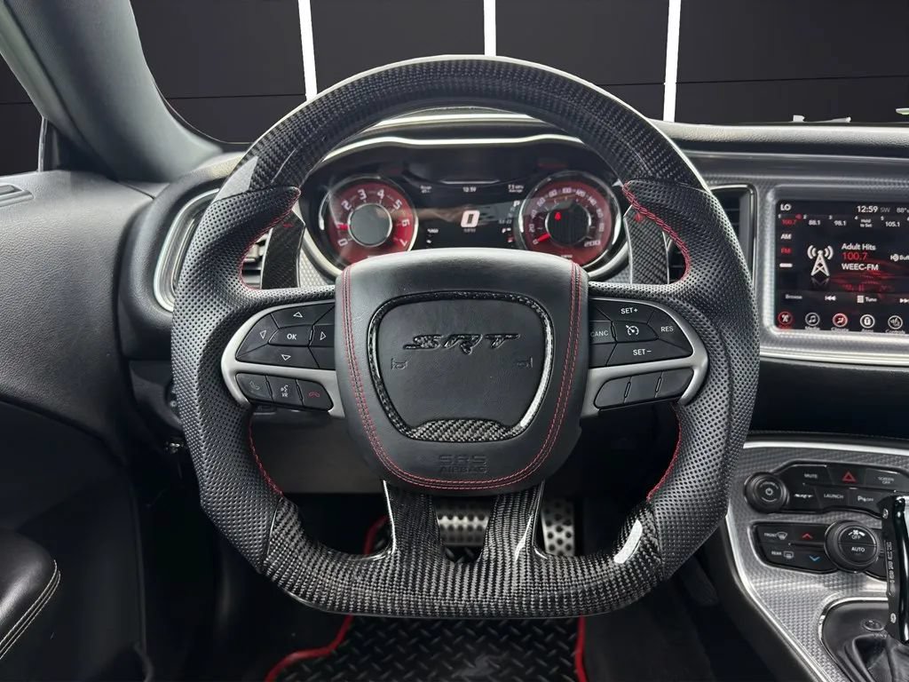 Used 2017 Dodge Challenger SRT Hellcat RWD image 14