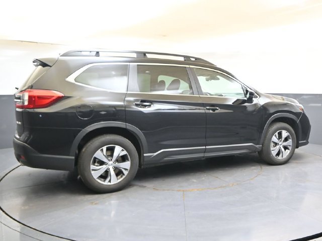 Used 2025 Subaru Ascent Premium AWD/4WD image 6