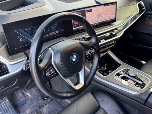 Used 2024 BMW X5 xDrive40i w/ Premium Package image 18
