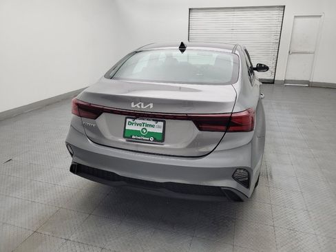 Used 2023 Kia Forte LXS FWD image 7