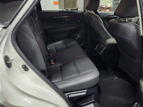Used 2019 Lexus NX 300 FWD image 18