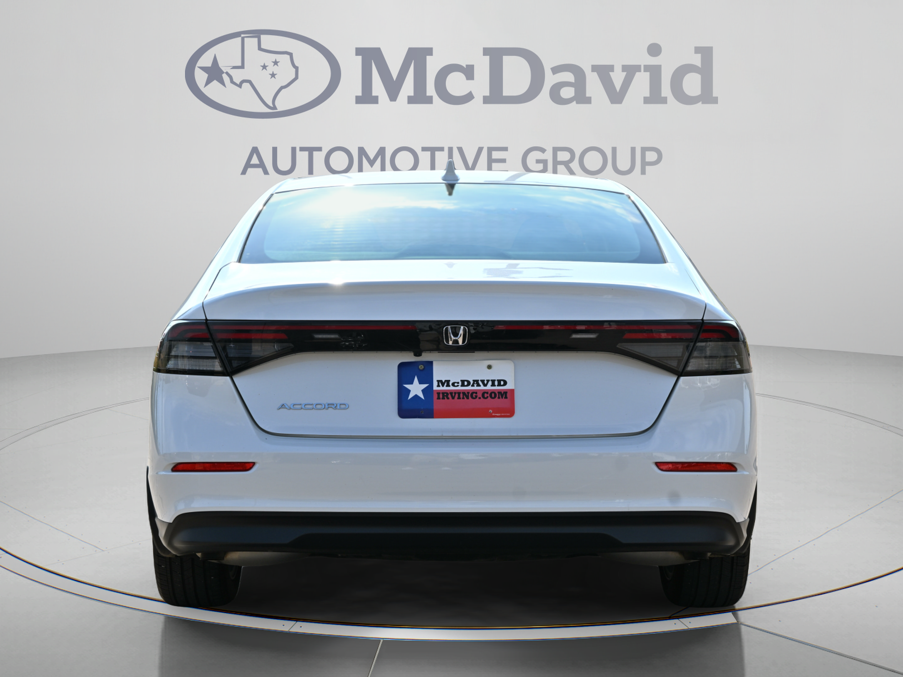 Used 2023 Honda Accord EX image 4