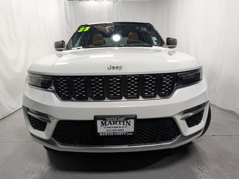 Used 2023 Jeep Grand Cherokee Summit AWD/4WD image 8