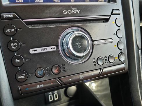 Used 2020 Ford Fusion Titanium image 15