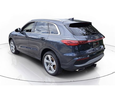 New 2025 Audi Q5 Premium Plus image 3