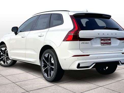 New 2026 Volvo XC60 B5 Plus w/ Climate Package PRO image 3