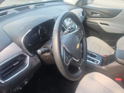 Used 2023 Chevrolet Equinox LT w/ Driver Convenience Package FWD image 9