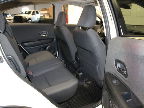 Used 2022 Honda HR-V EX image 30