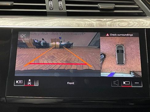 Used 2021 Audi e-tron Premium w/ Convenience Plus Package image 32