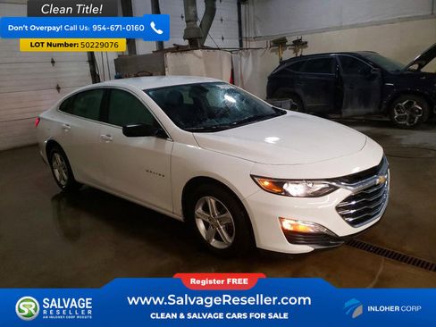 Used 2022 Chevrolet Malibu LS w/ LPO, Floor Liner Package FWD image 5
