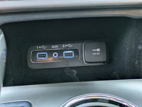 Used 2018 Jeep Grand Cherokee Altitude image 31