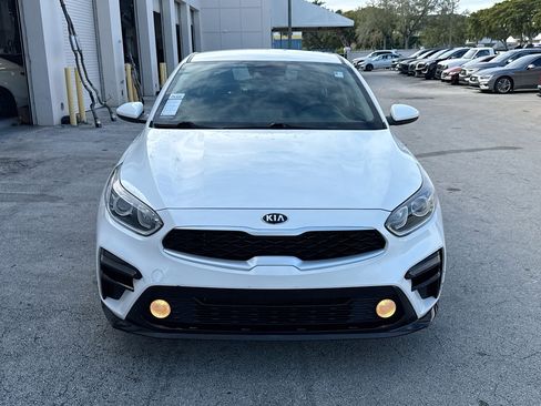 Used 2021 Kia Forte LXS image 2