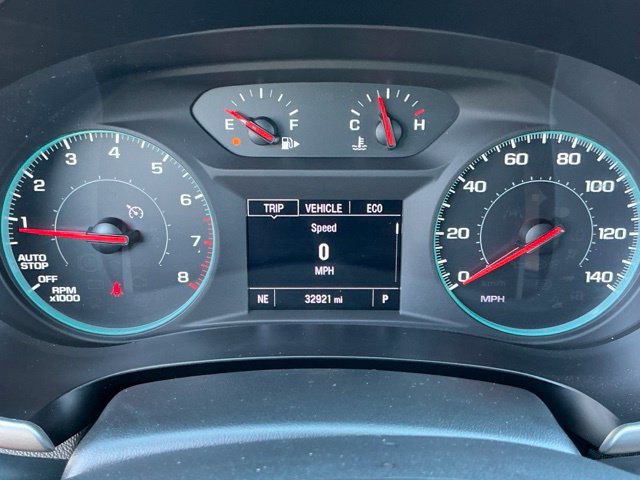 Used 2025 Chevrolet Malibu LT FWD image 32