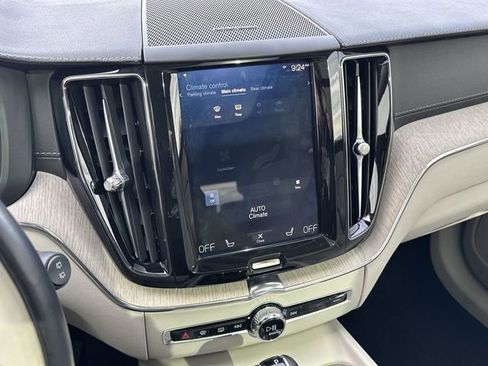 Used 2020 Volvo XC60 T5 Inscription w/ Protection Package Premier FWD image 16