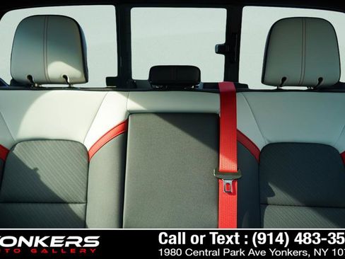 Used 2024 GMC Canyon AT4X image 45